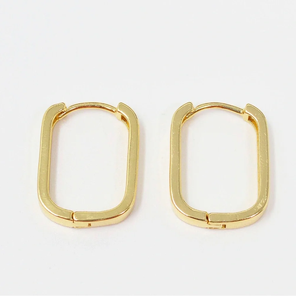 U shaped hoop earring